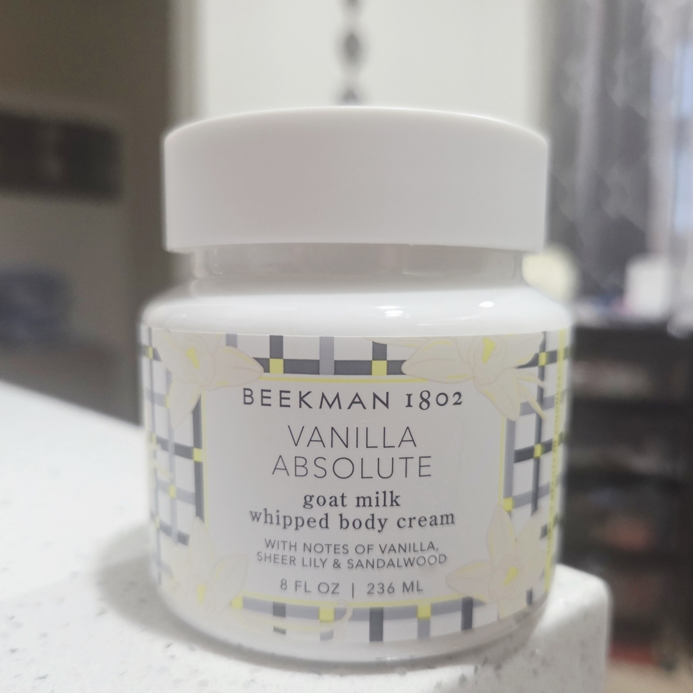 Beekman 1802 Vanilla Absolute Goat Milk Whipped Body Cream - White